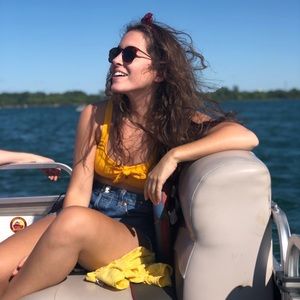 Meet your Posher, Amanda